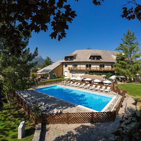 Hotel & Spa Les Bartavelles Crots Exterior photo